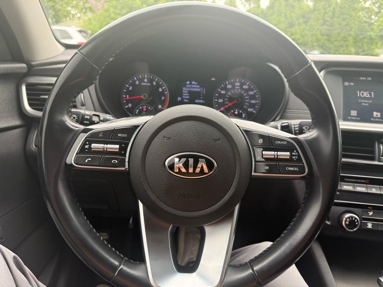 Kia Optima  2020