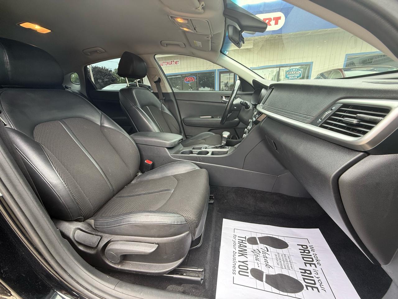 Kia Optima  2020