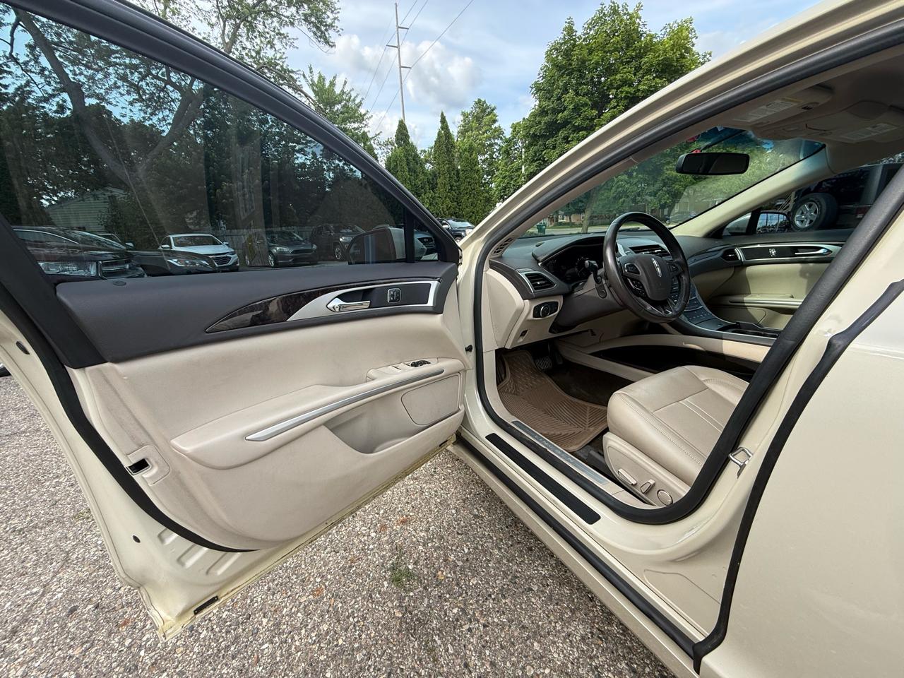 Lincoln MKZ  2016