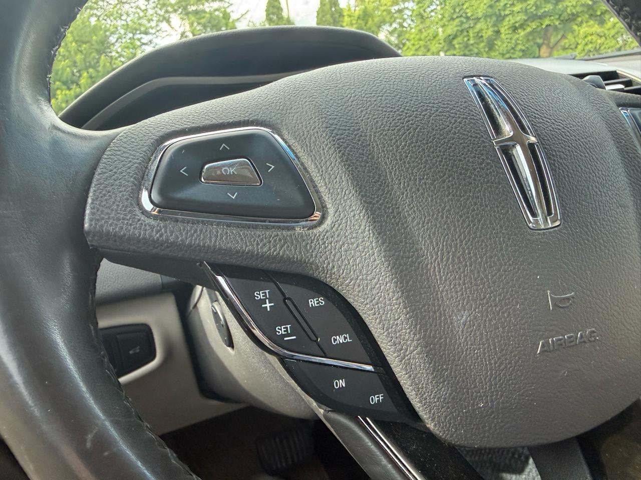 Lincoln MKZ  2016