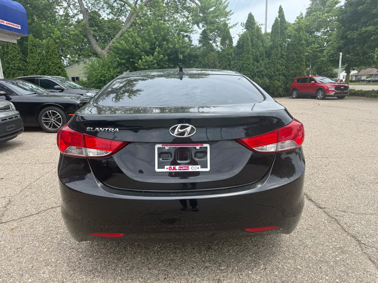 Hyundai Elantra  2013