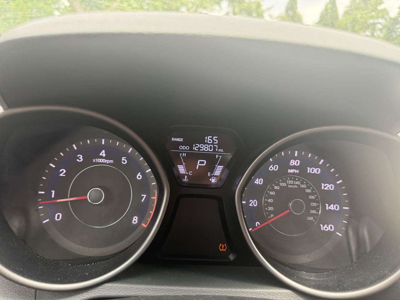 Hyundai Elantra  2013