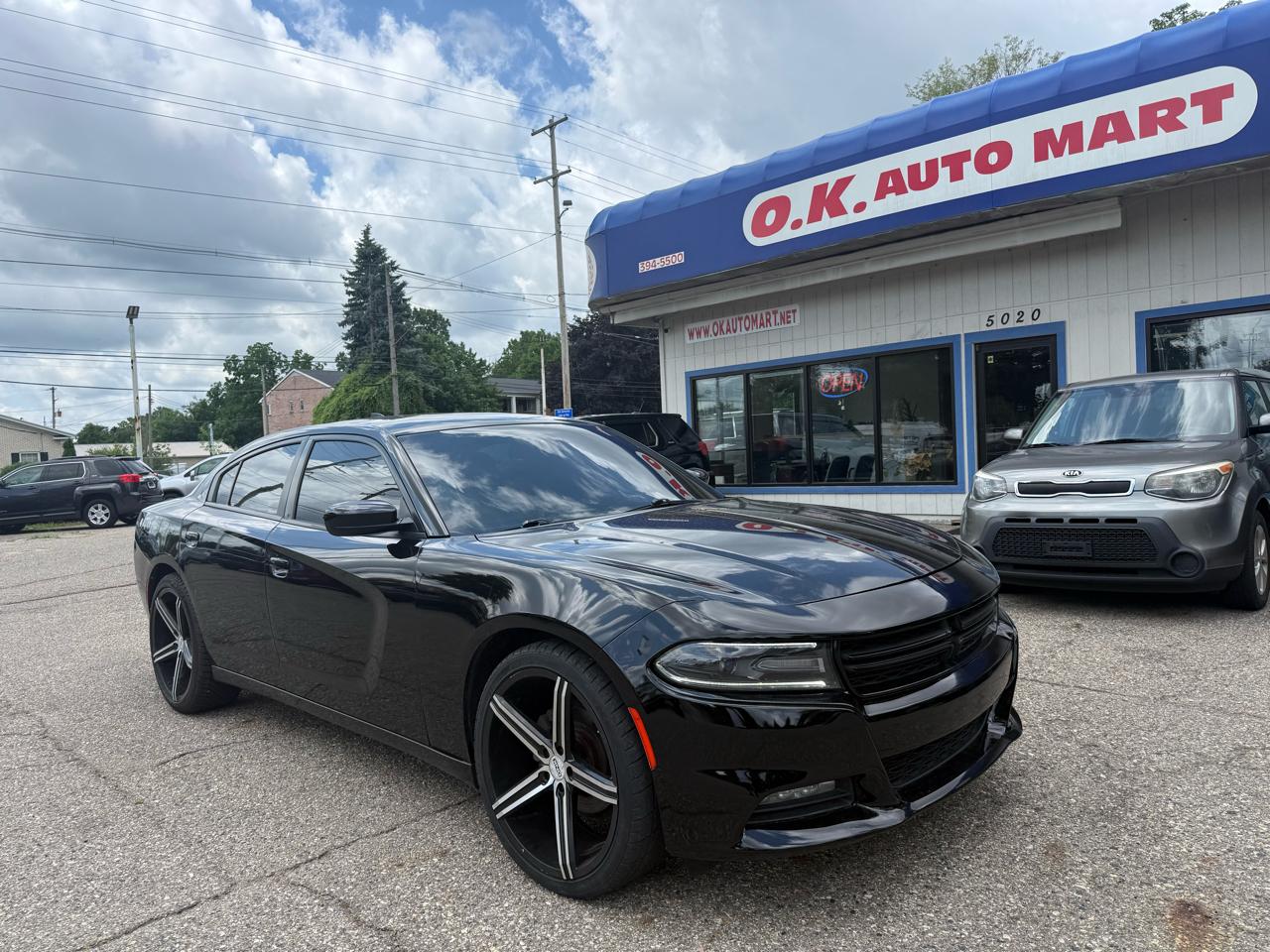 Dodge Charger  2017