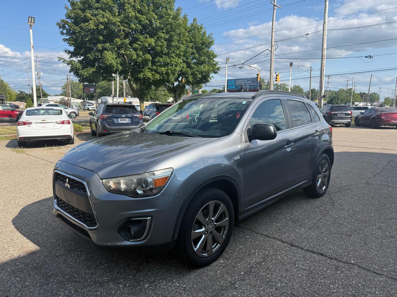 Mitsubishi Outlander Sport  2013