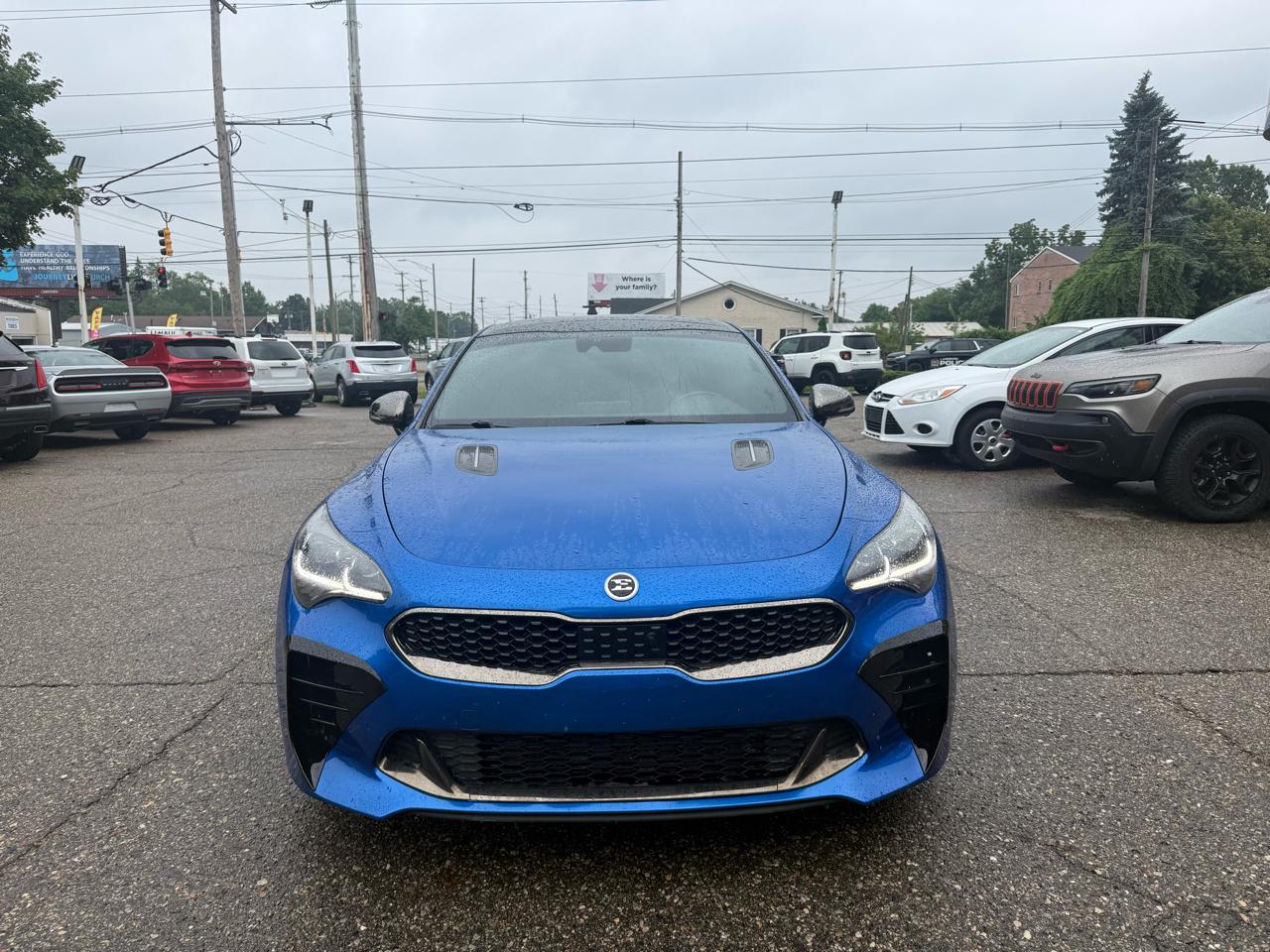 Kia Stinger  2021