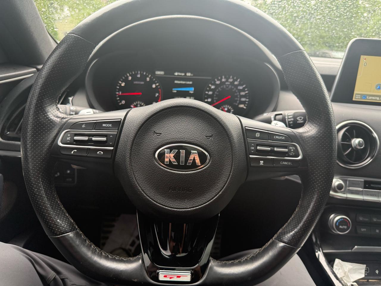 Kia Stinger  2021