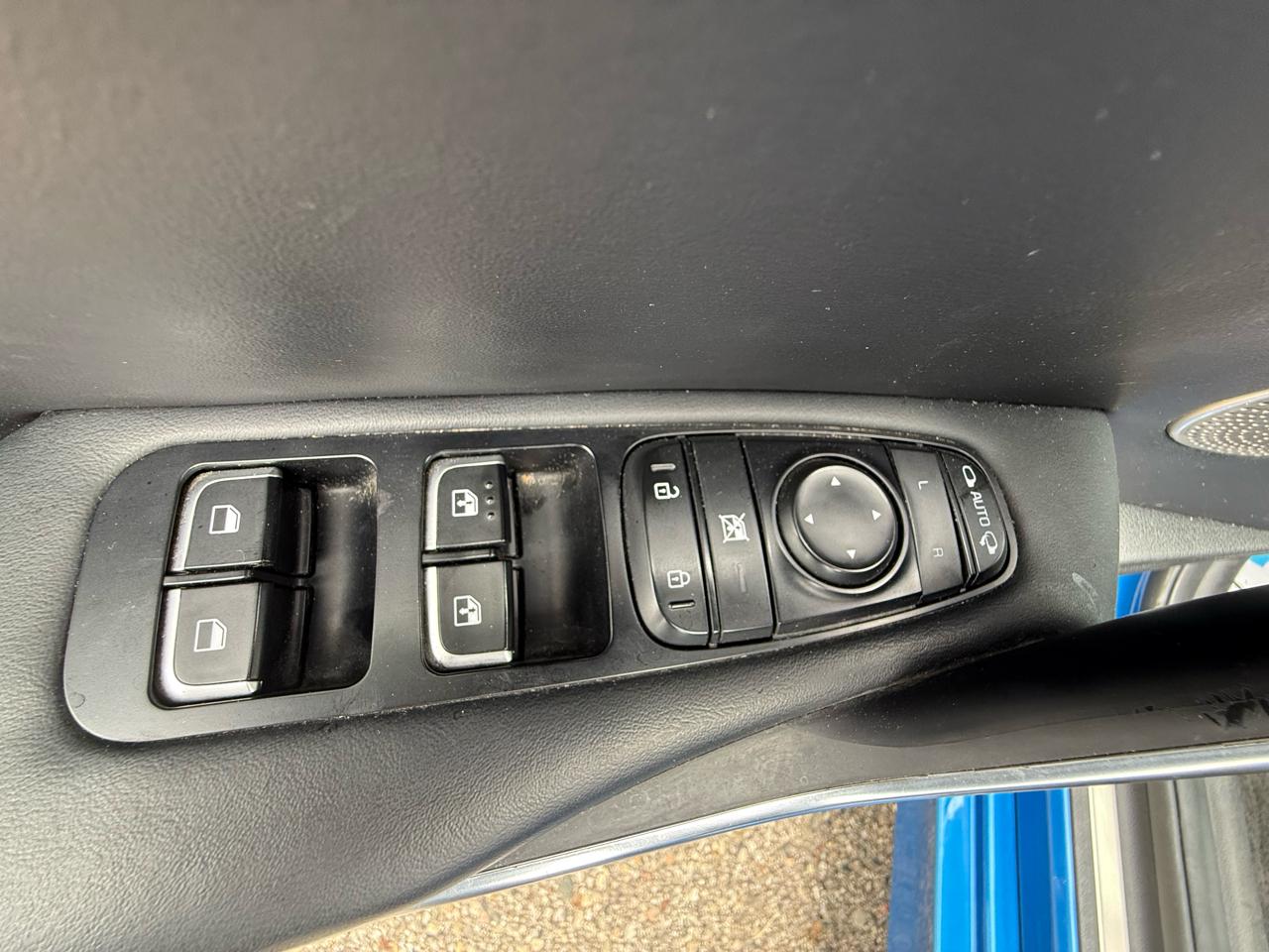 Kia Stinger  2021