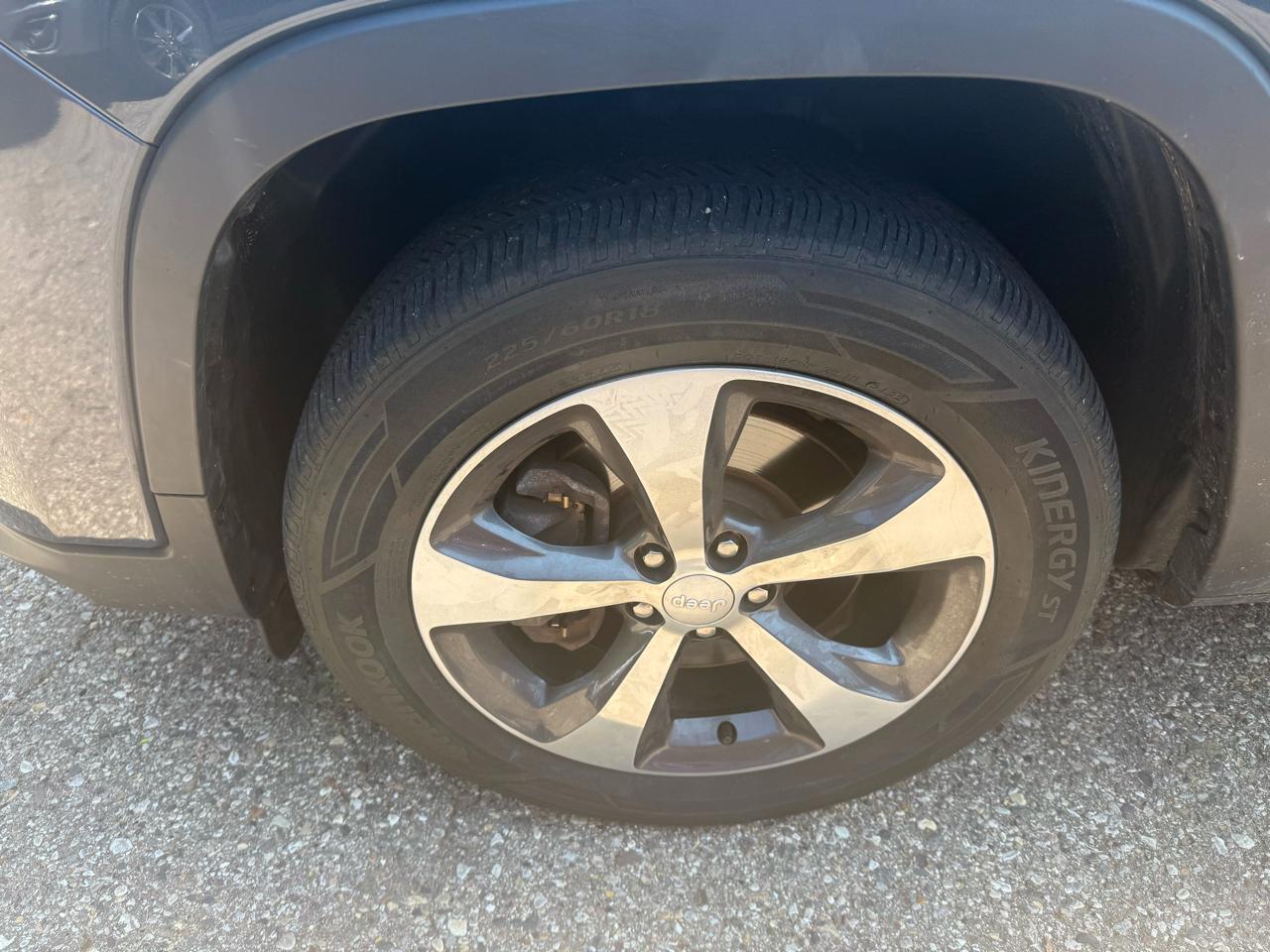 Jeep Cherokee  2019