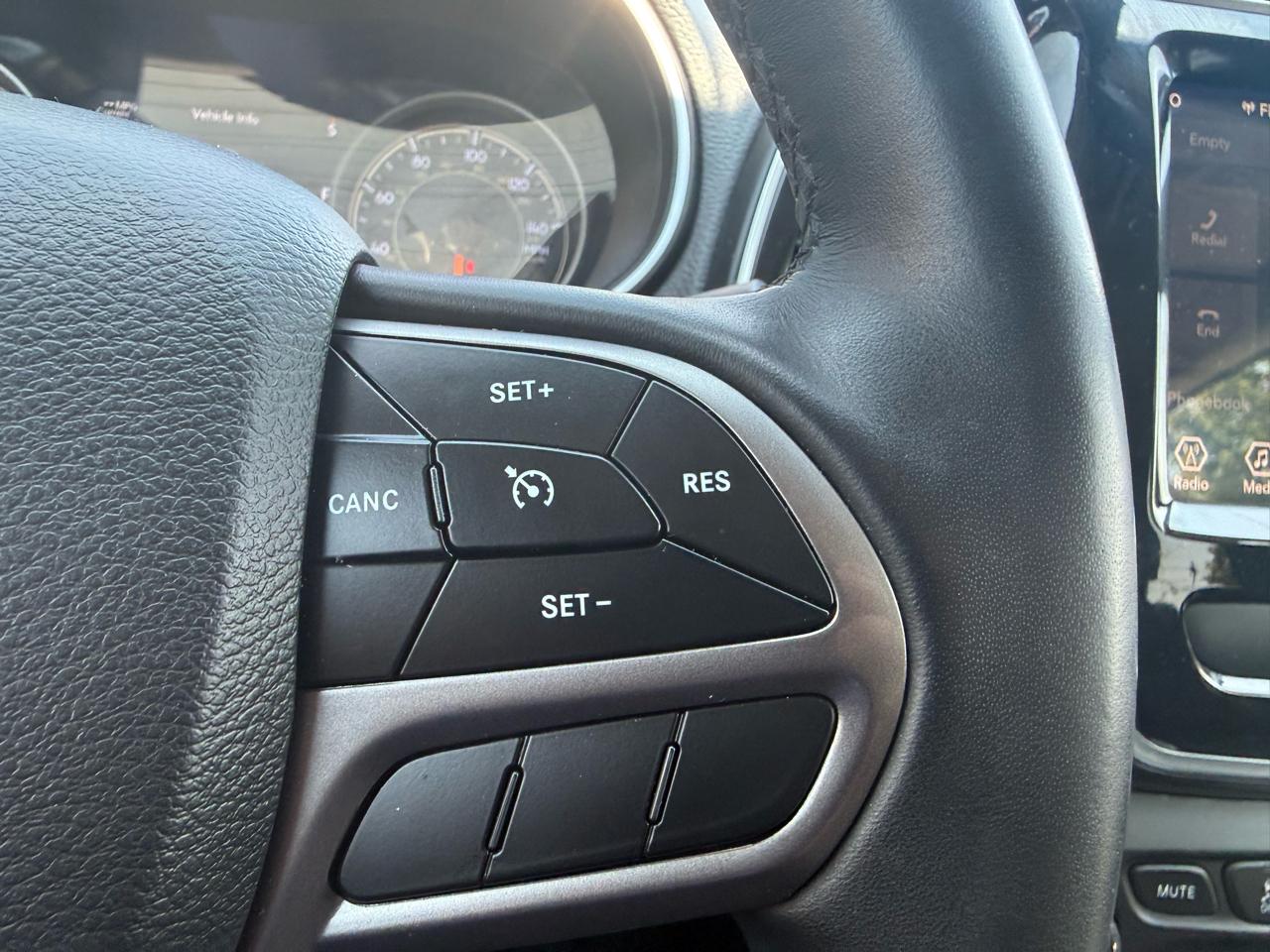 Jeep Cherokee  2019