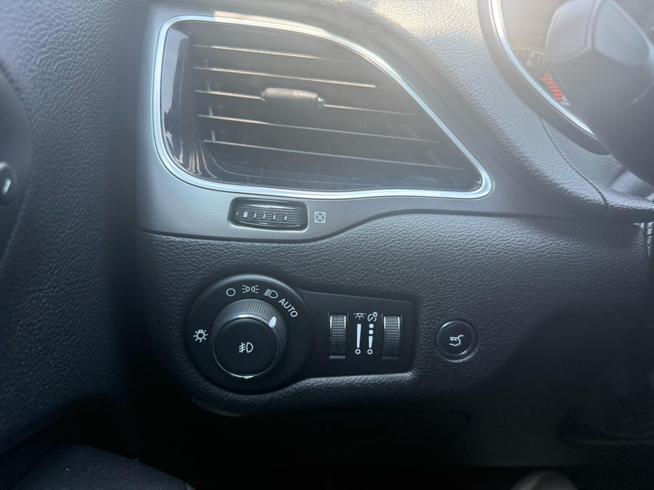 Jeep Cherokee  2019