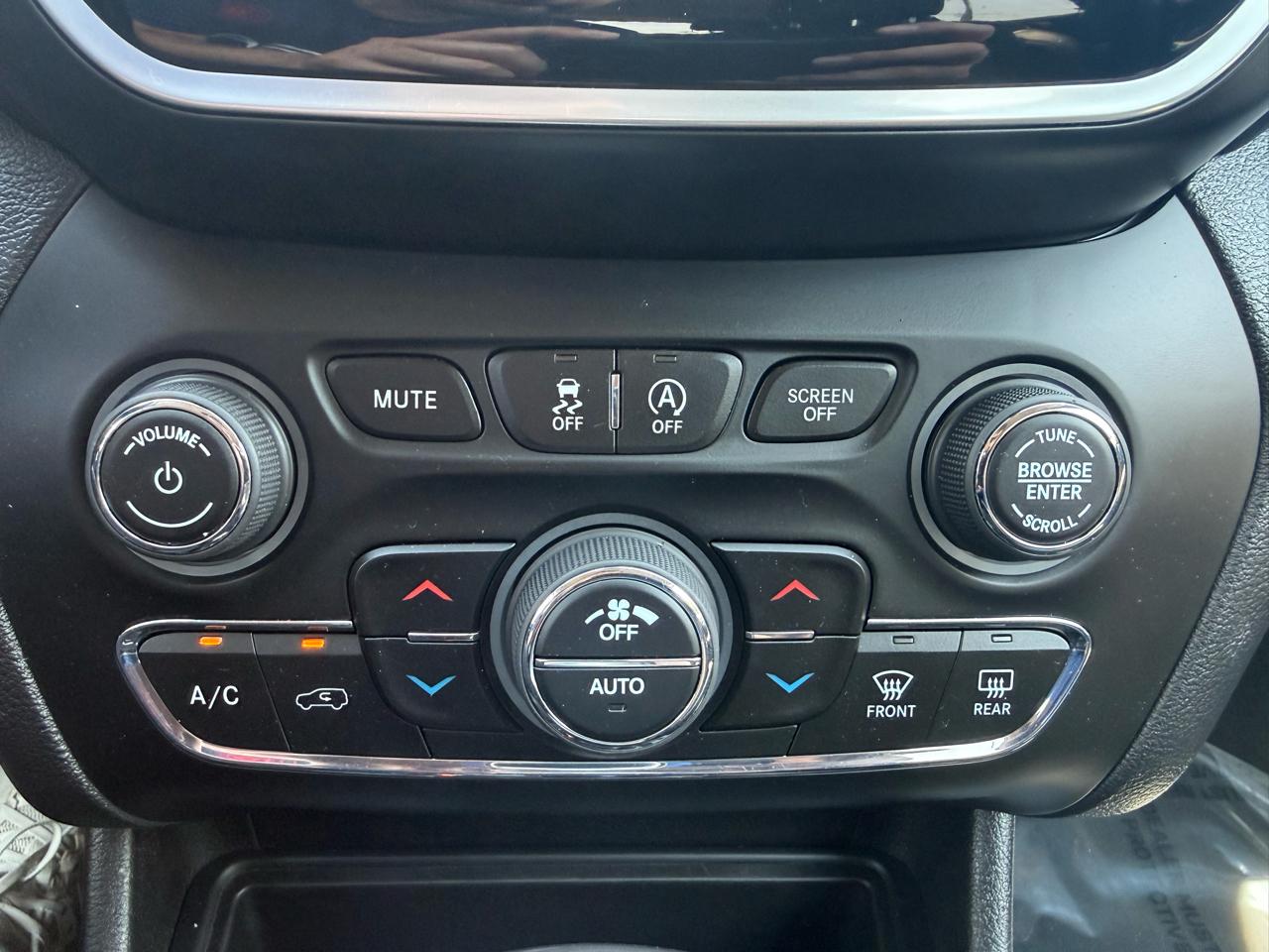 Jeep Cherokee  2019