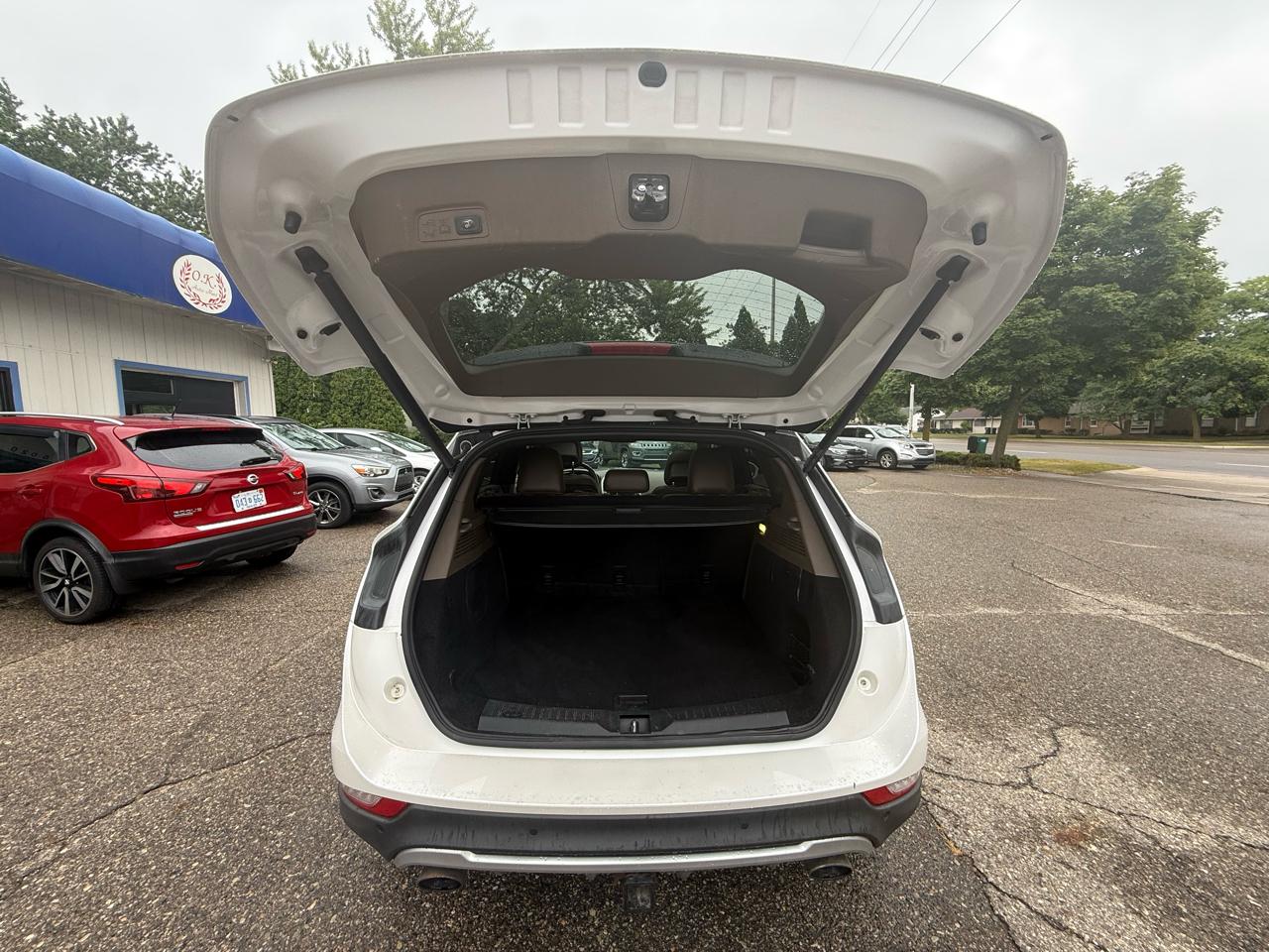 Lincoln MKC  2016