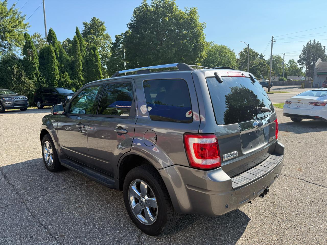 Ford Escape  2009