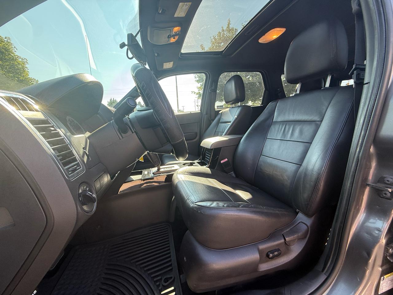 Ford Escape  2009