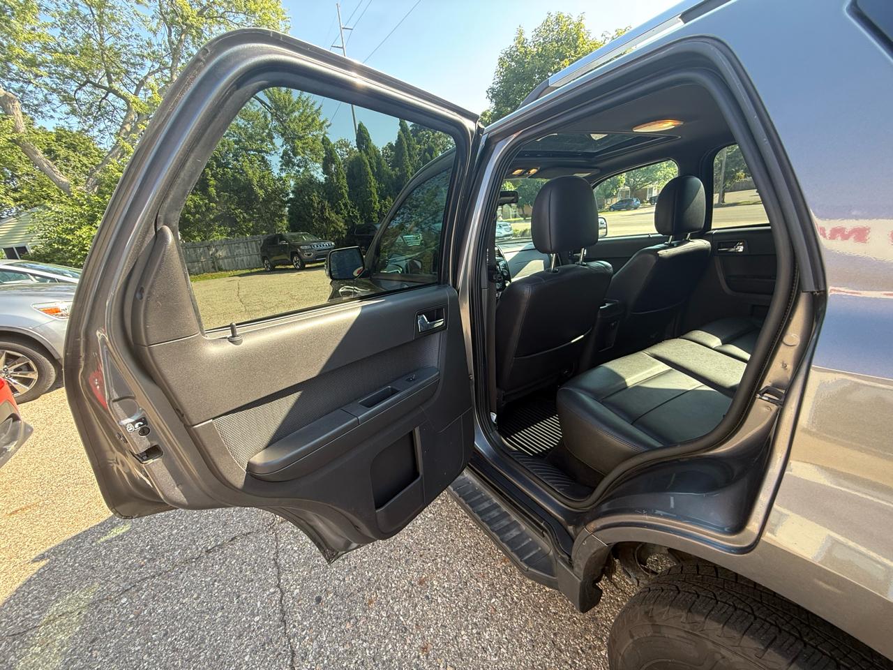 Ford Escape  2009