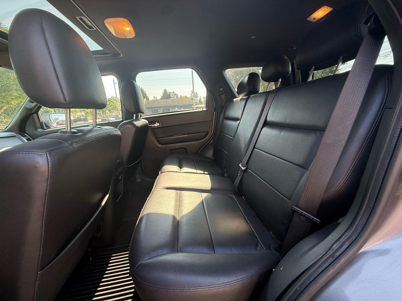 Ford Escape  2009