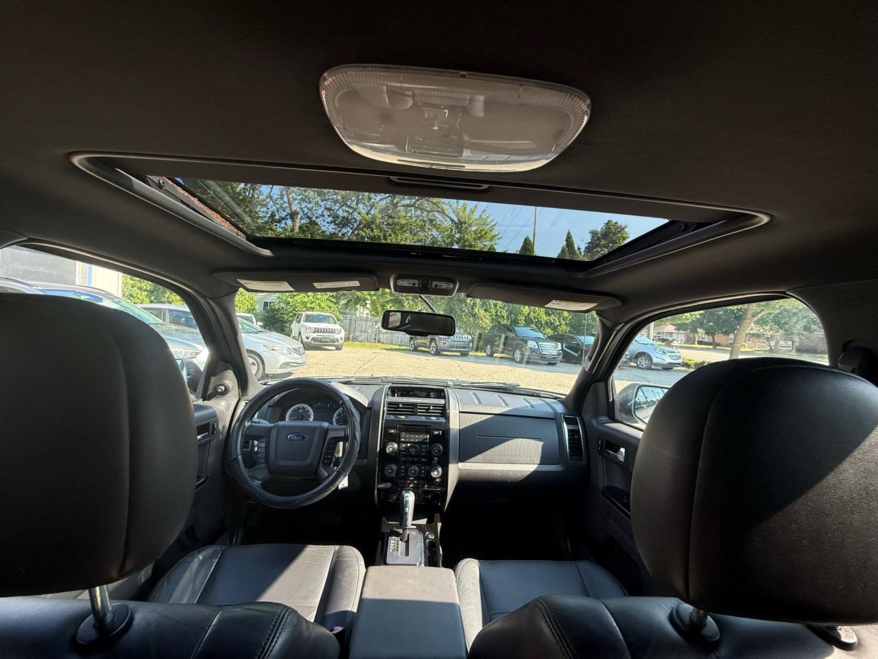 Ford Escape  2009