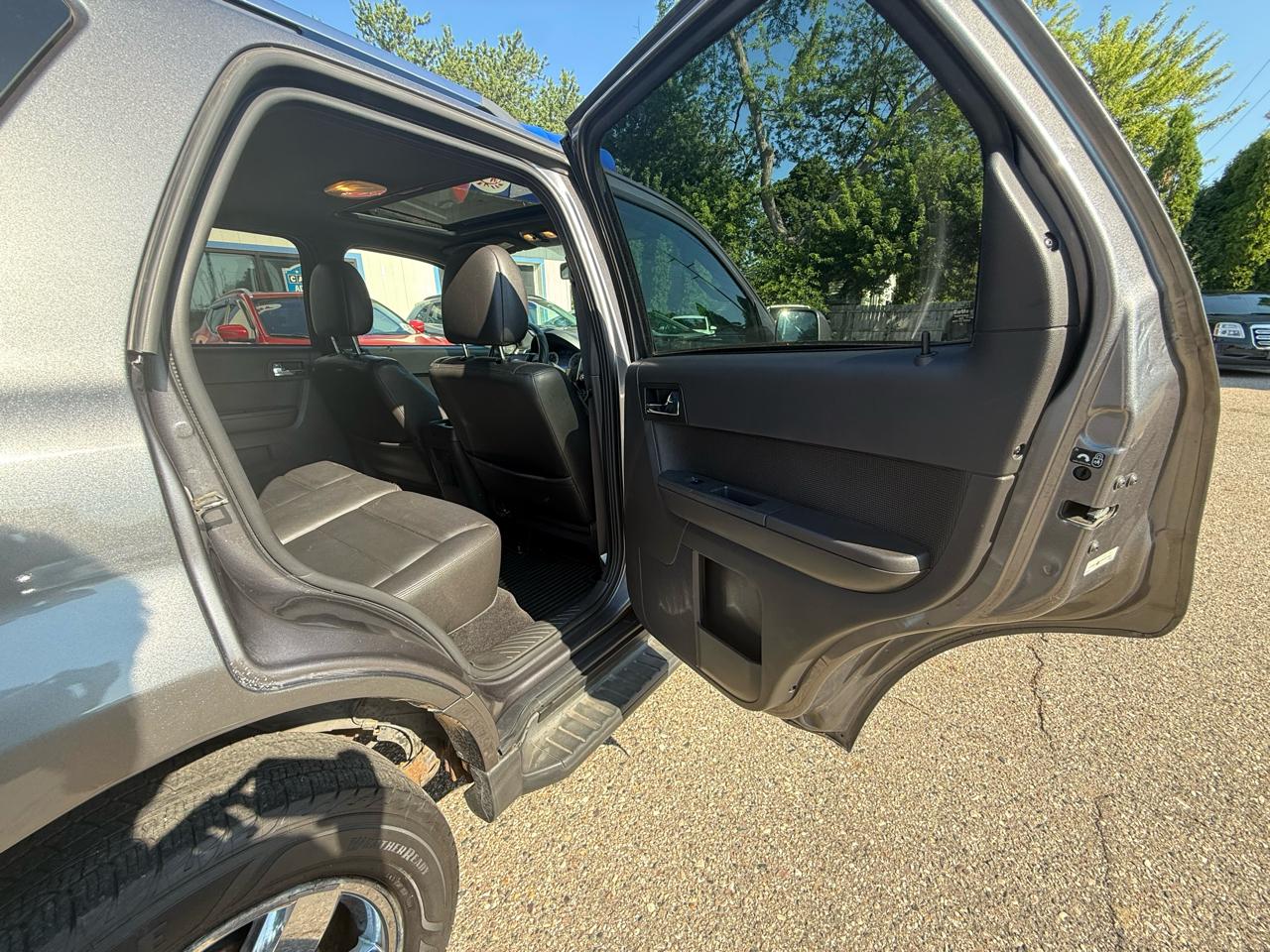 Ford Escape  2009