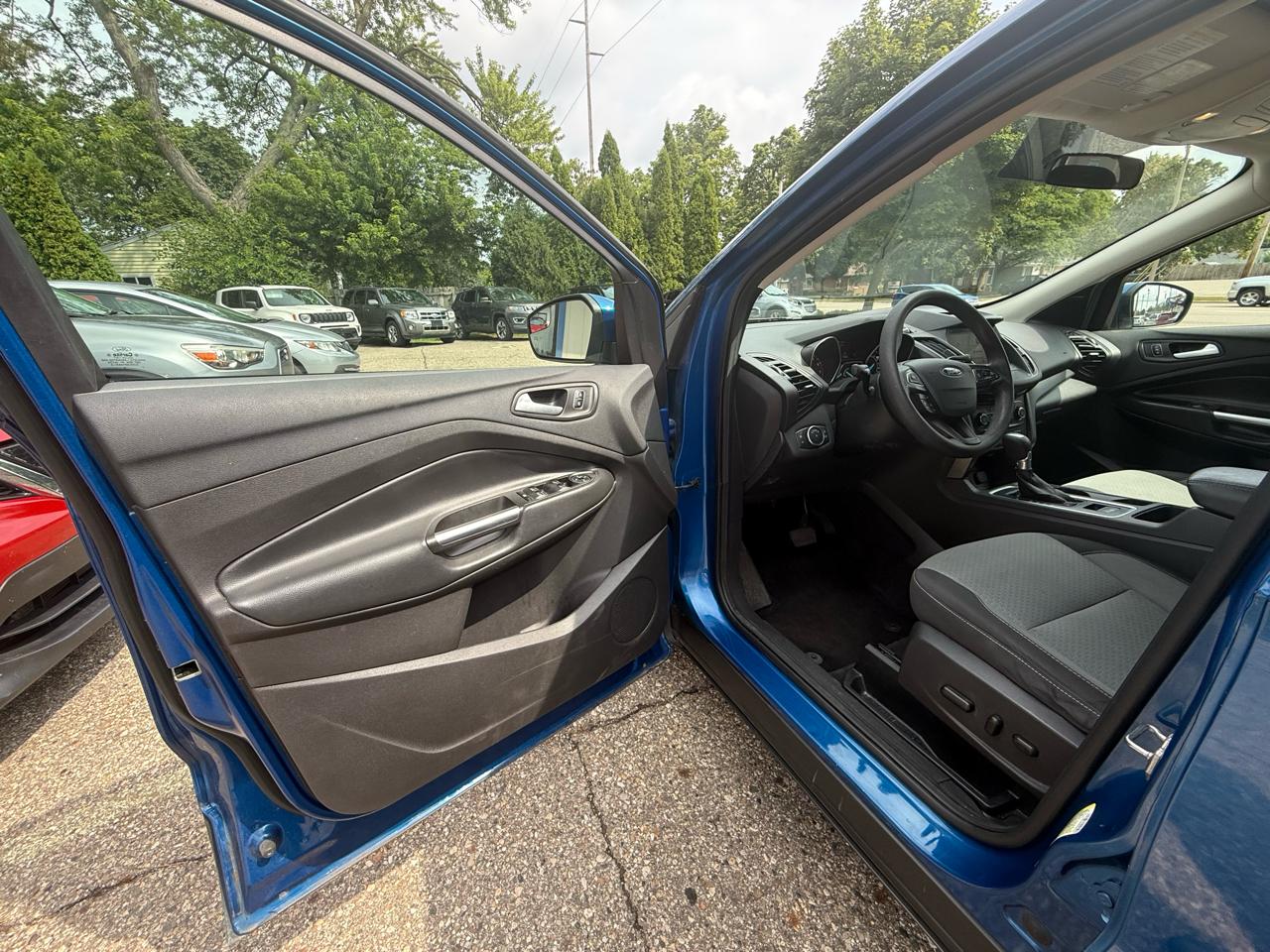 Ford Escape  2017