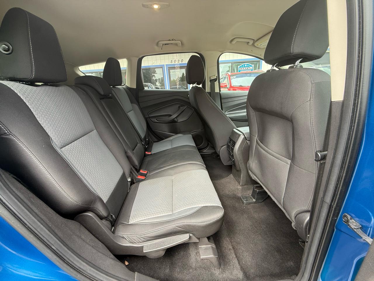 Ford Escape  2017