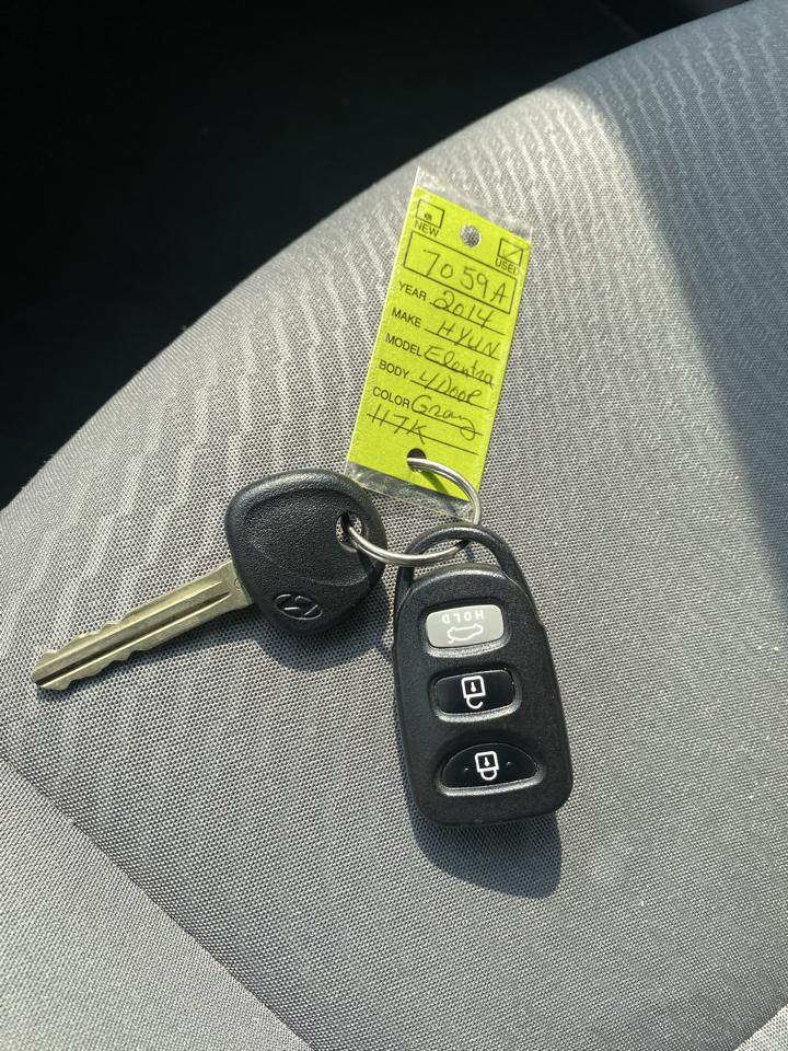 Hyundai Elantra  2014