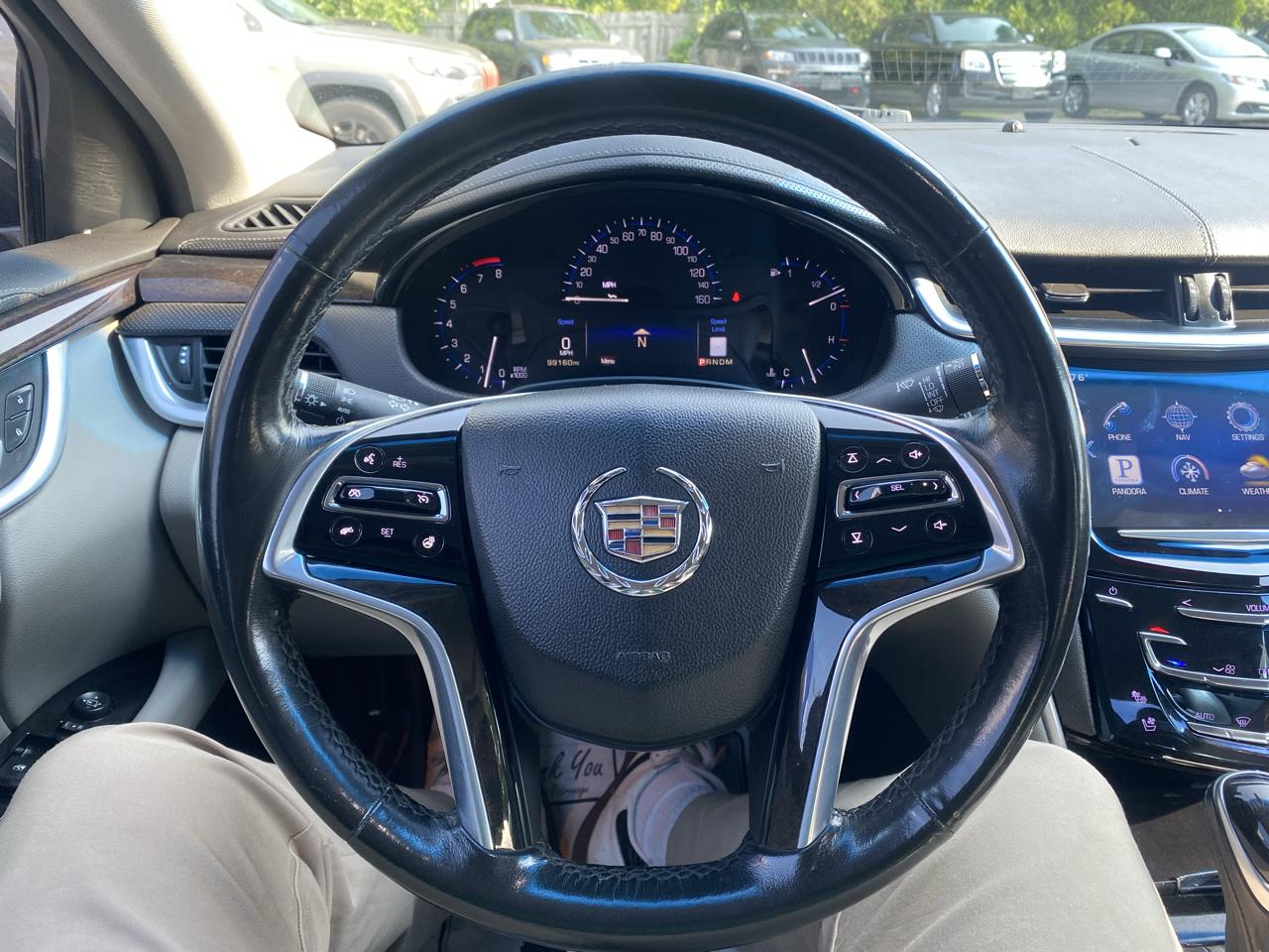Cadillac XTS  2015