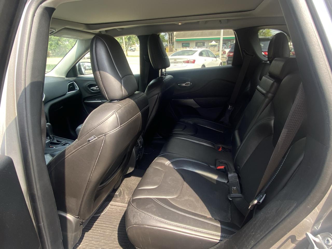 Jeep Cherokee  2019
