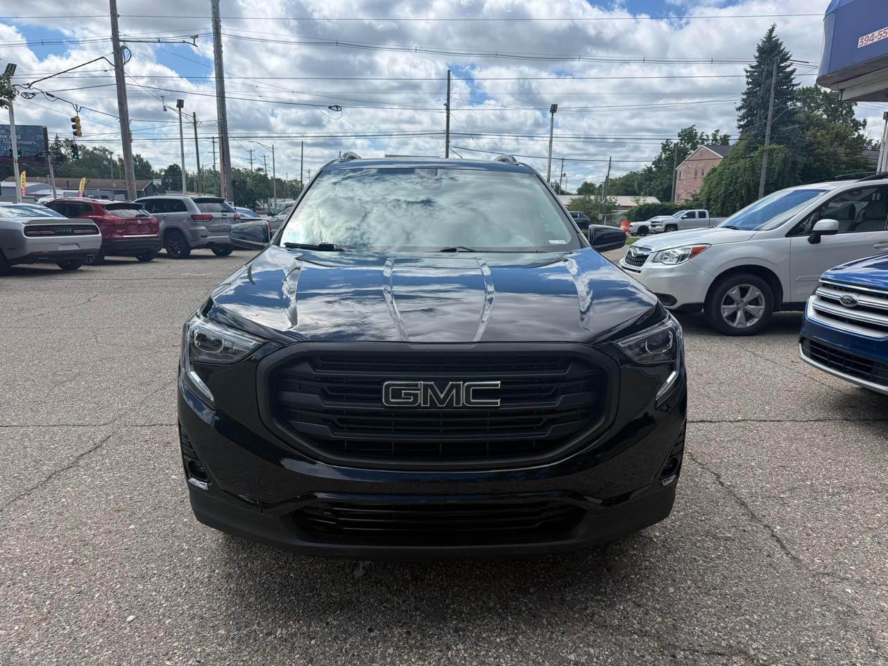 GMC Terrain  2021