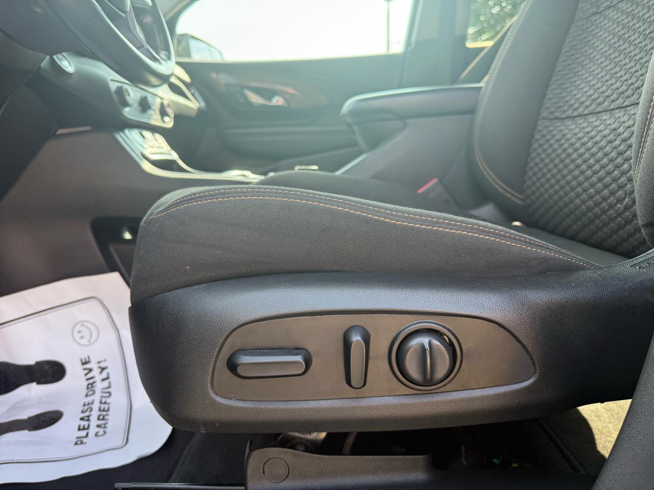 GMC Terrain  2021