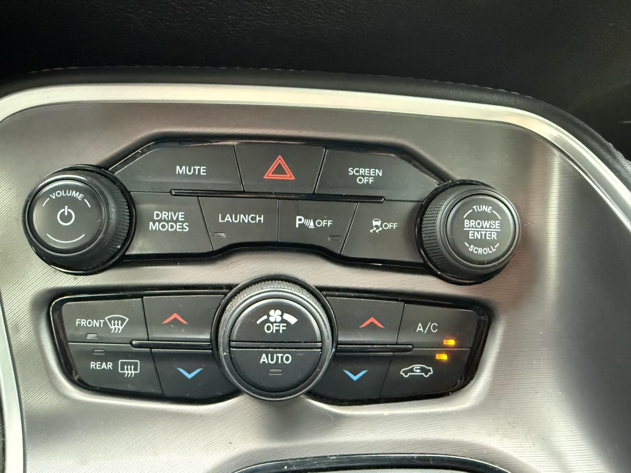 Dodge Challenger  2021