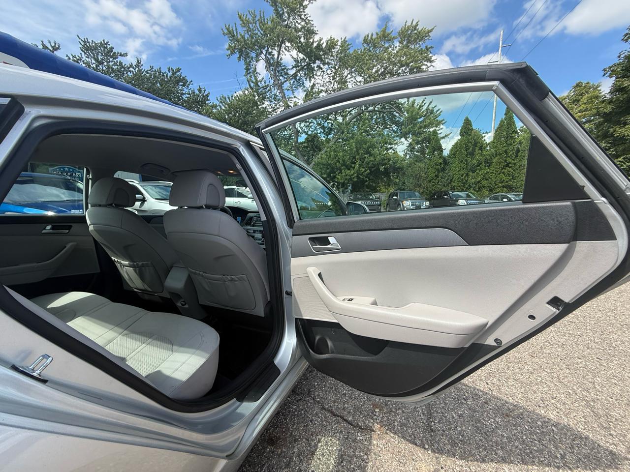 Hyundai Sonata  2017
