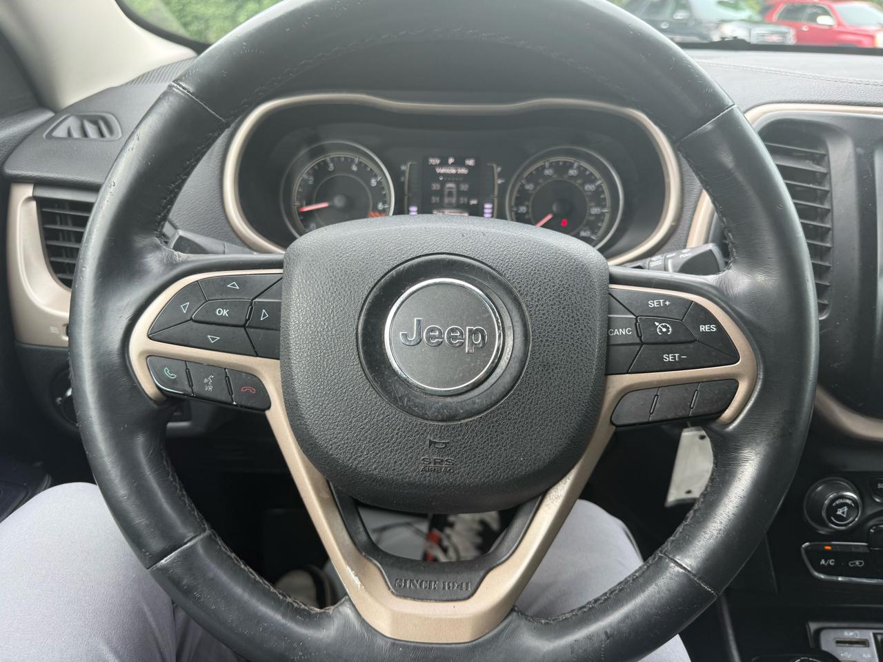 Jeep Cherokee  2014