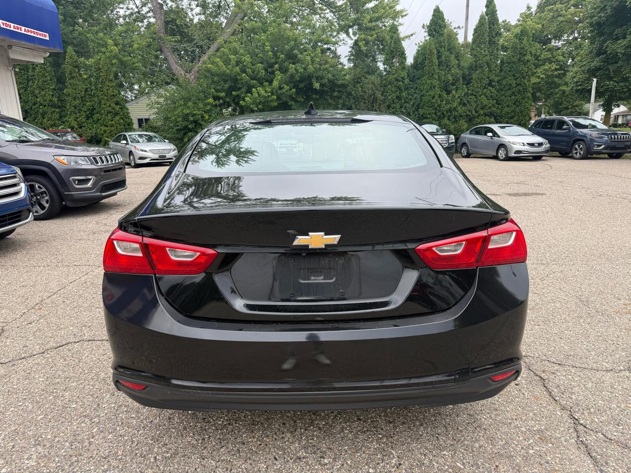 Chevrolet Malibu  2016