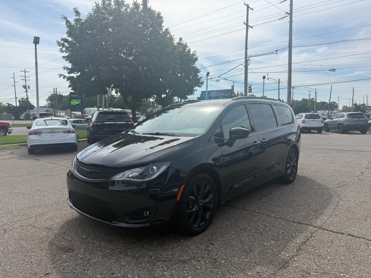 Chrysler Pacifica  2020