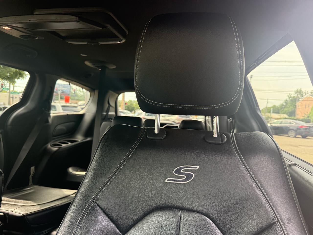 Chrysler Pacifica  2020