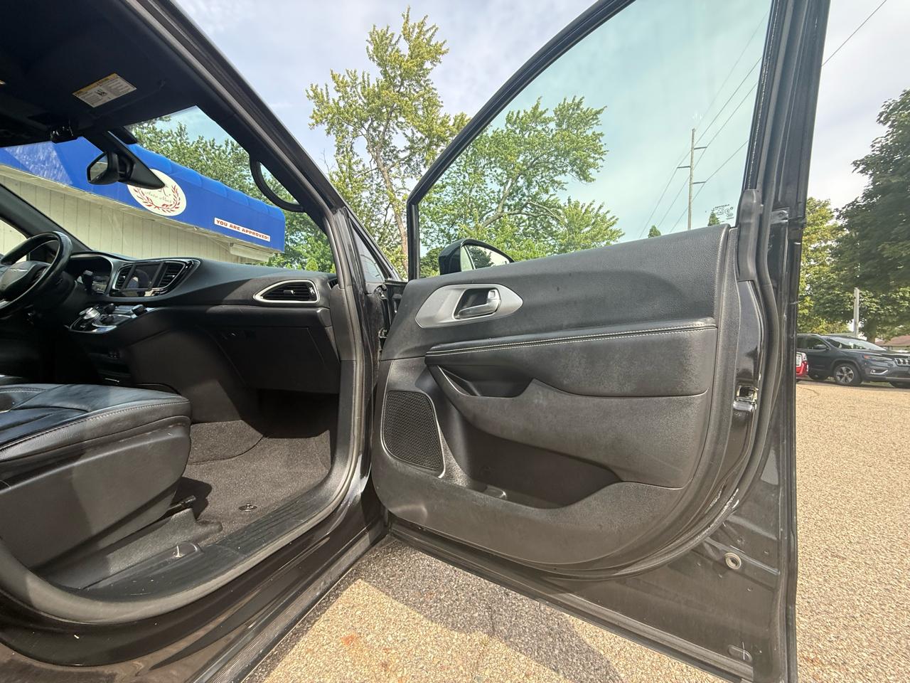 Chrysler Pacifica  2020