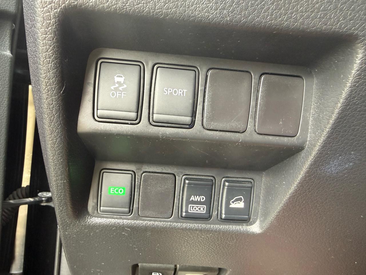 Nissan Rogue  2016