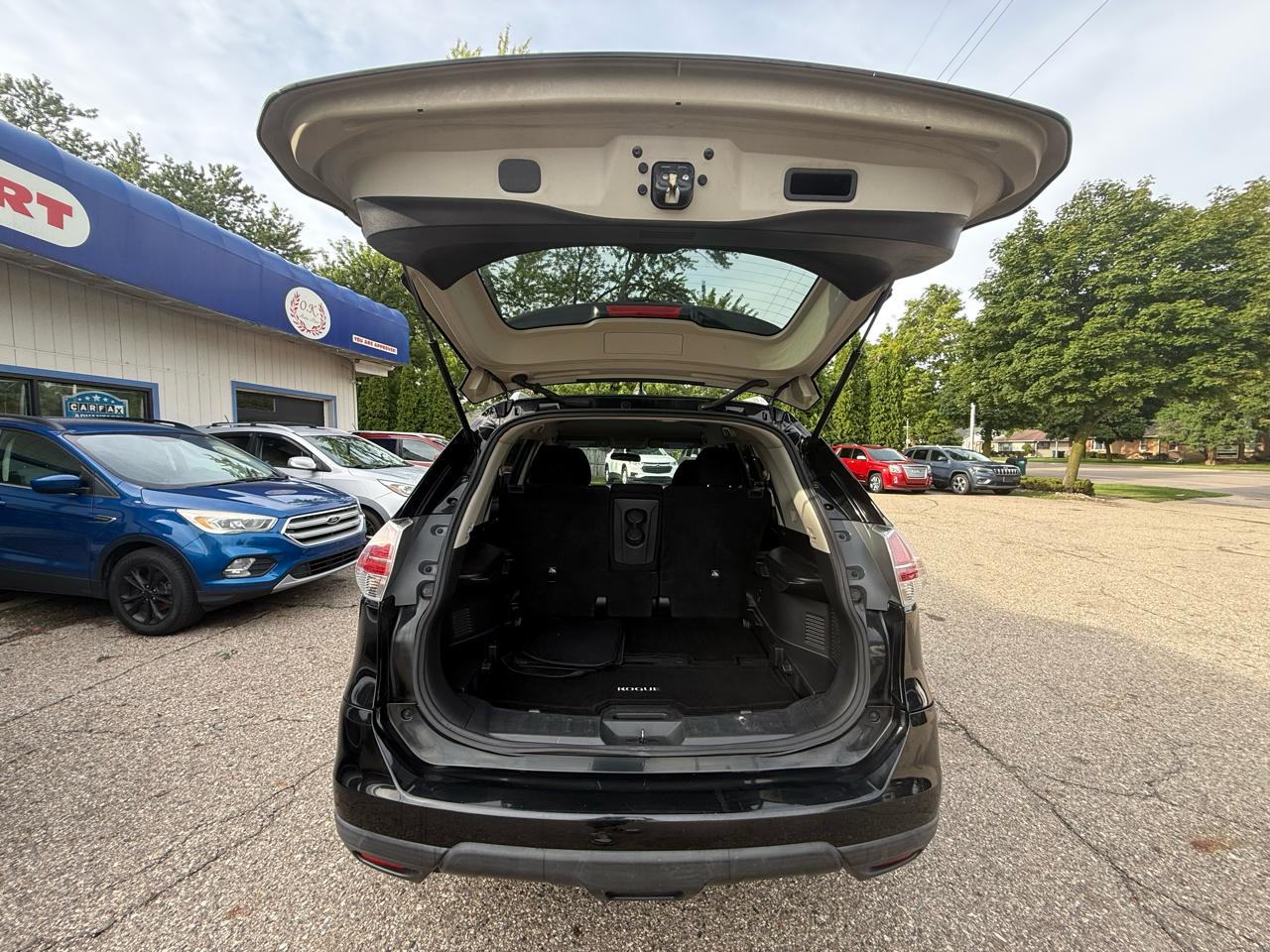 Nissan Rogue  2016