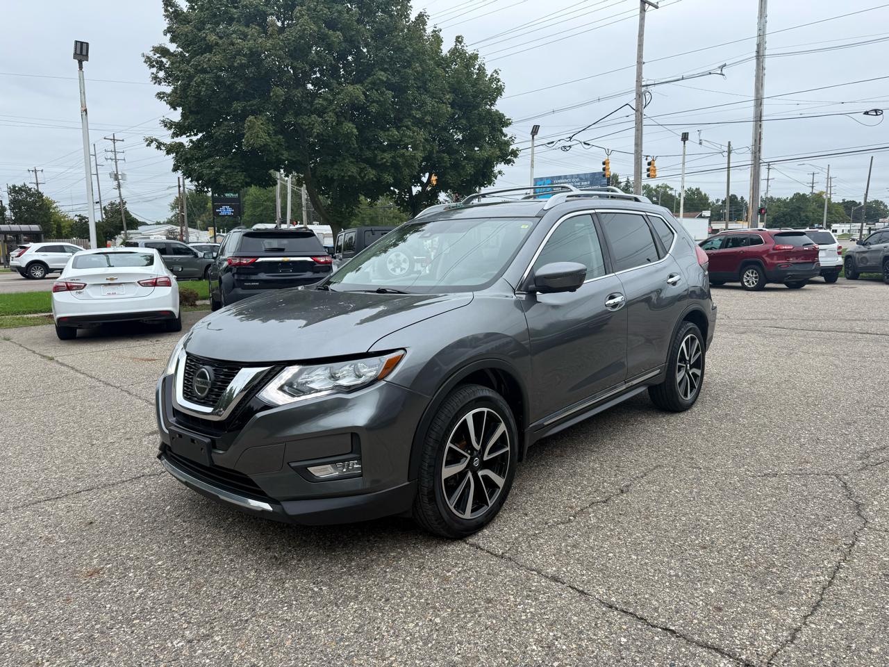 Nissan Rogue  2020