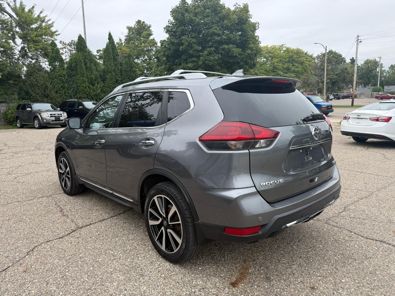 Nissan Rogue  2020