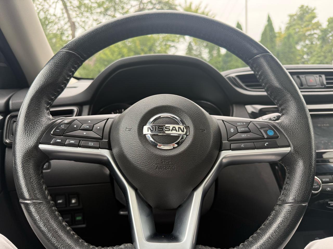 Nissan Rogue  2020