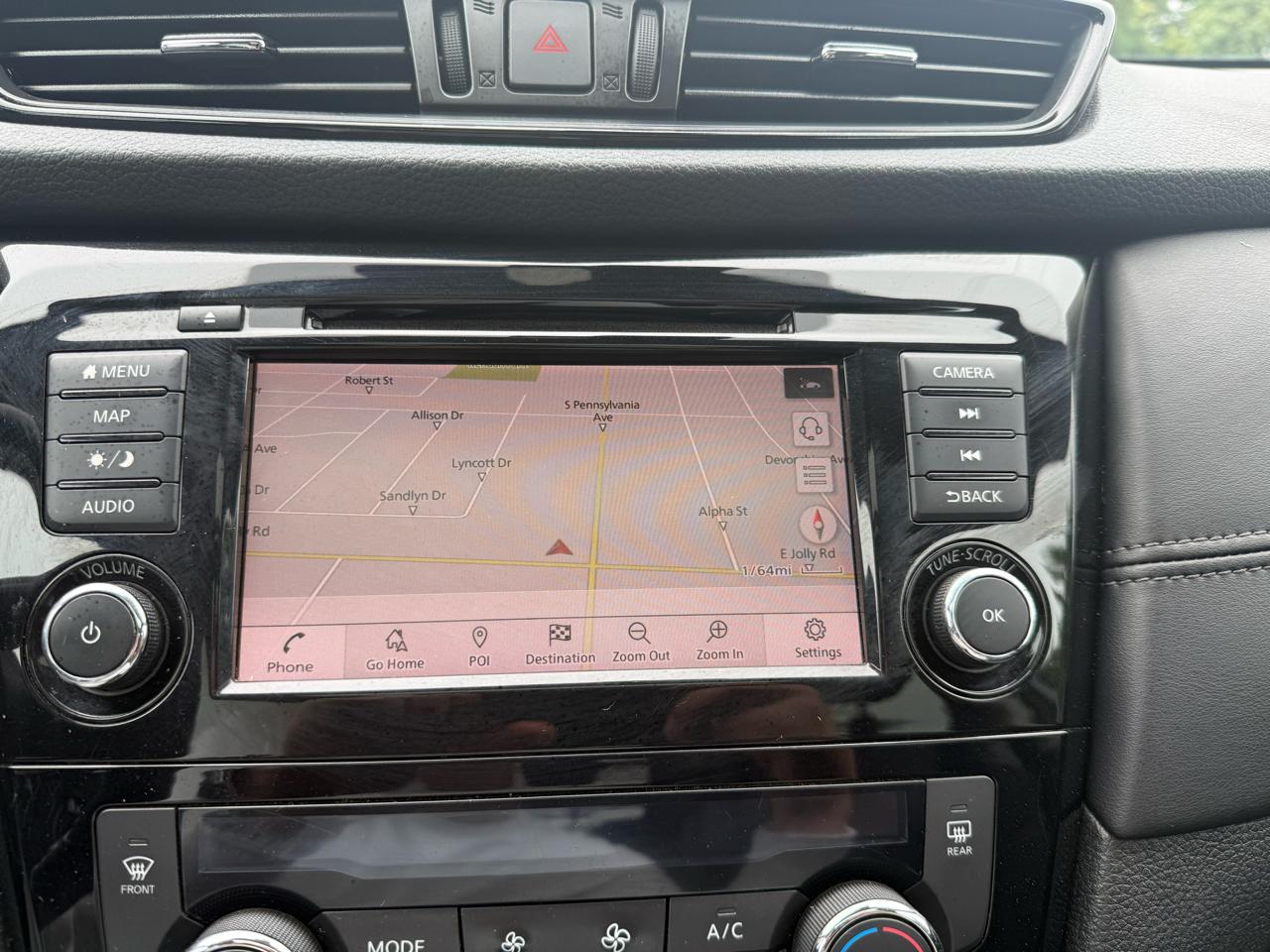 Nissan Rogue  2020