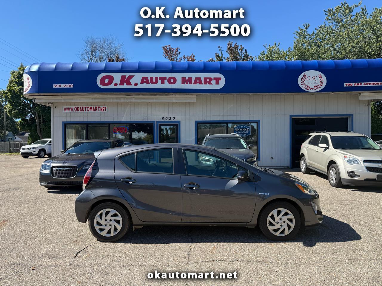 Toyota Prius c  2015