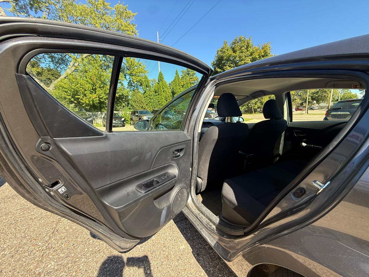 Toyota Prius c  2015