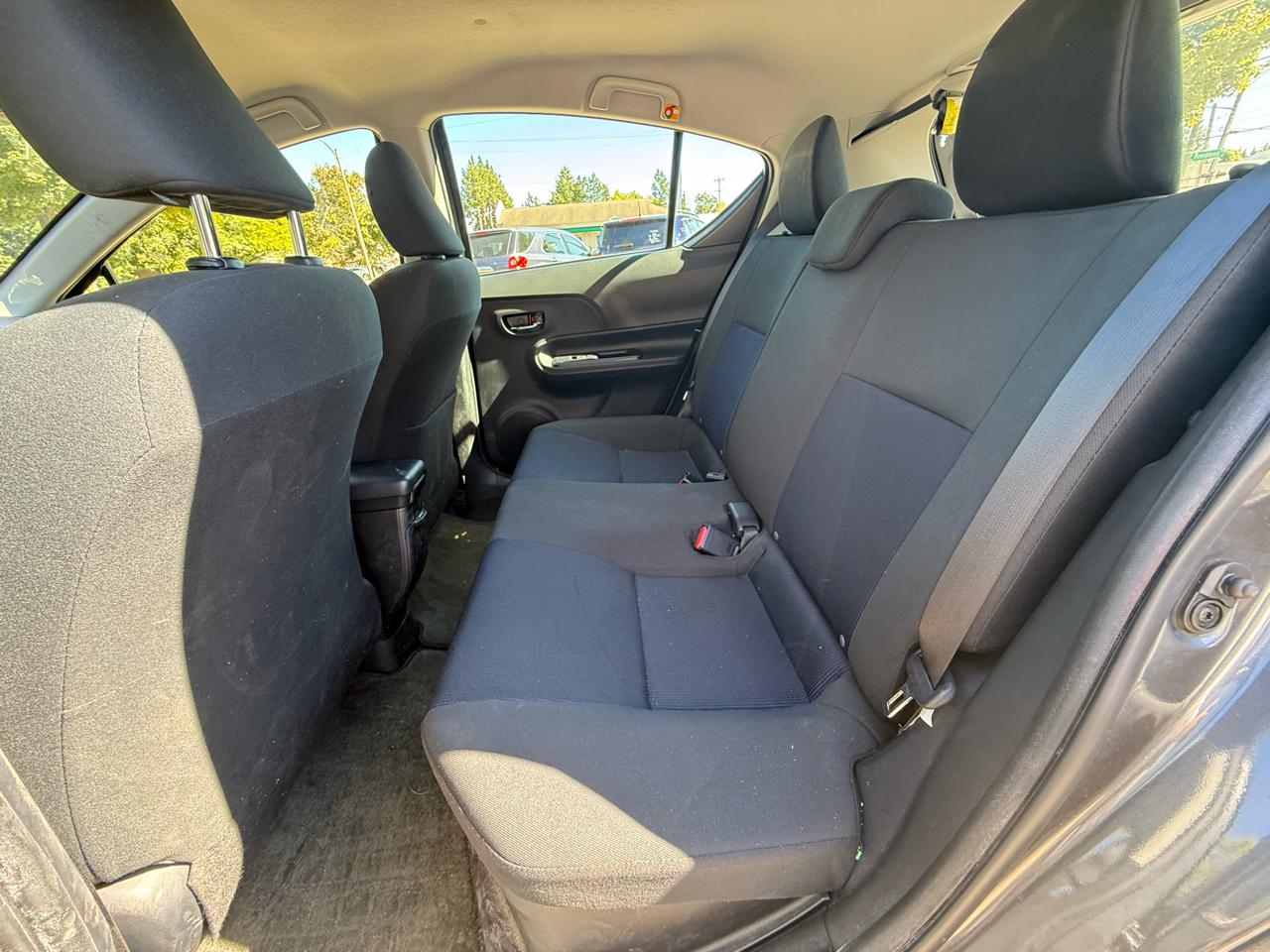 Toyota Prius c  2015