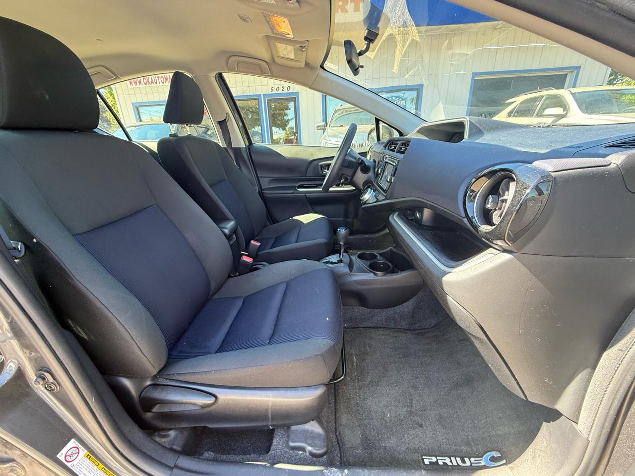 Toyota Prius c  2015