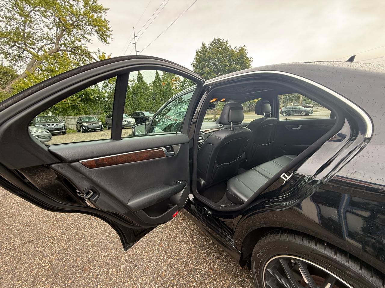 Mercedes-Benz C-Class  2013