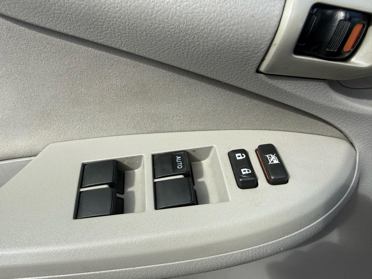 Toyota Corolla  2011