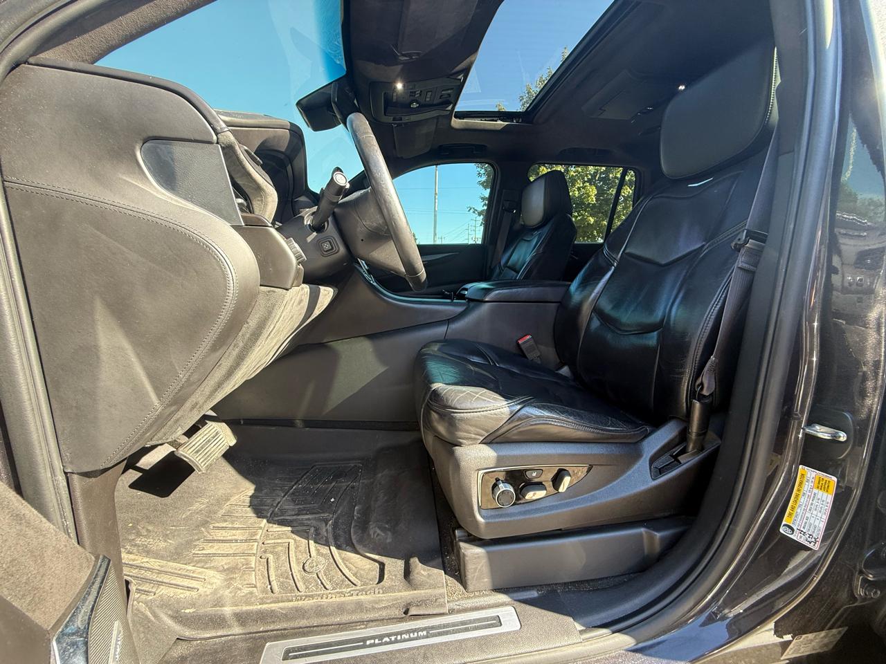 Cadillac Escalade  2015