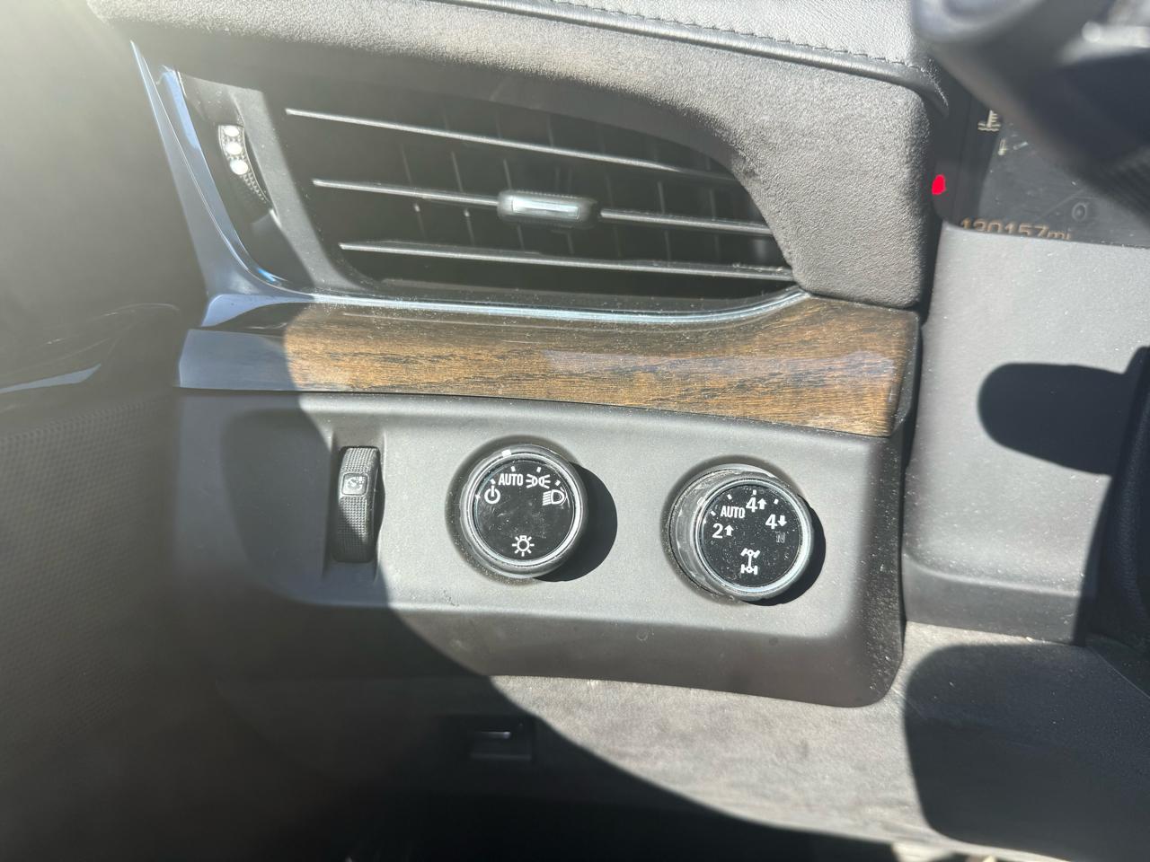 Cadillac Escalade  2015
